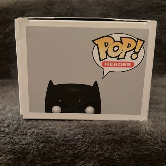 FUNKO pop- BATMAN - Picture 5 of 5
